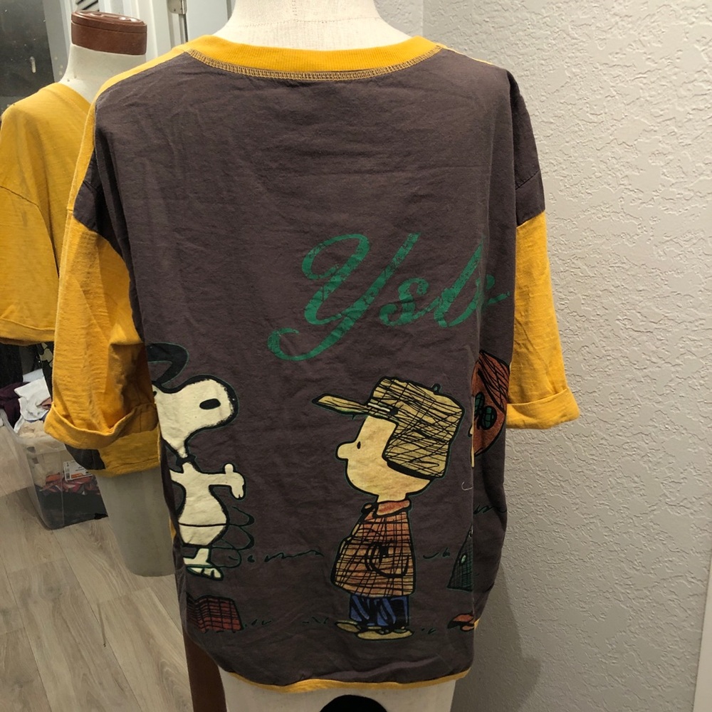 ADORABLE VTG SNOOPY & FRIENDS BOXY FIT SHIRT